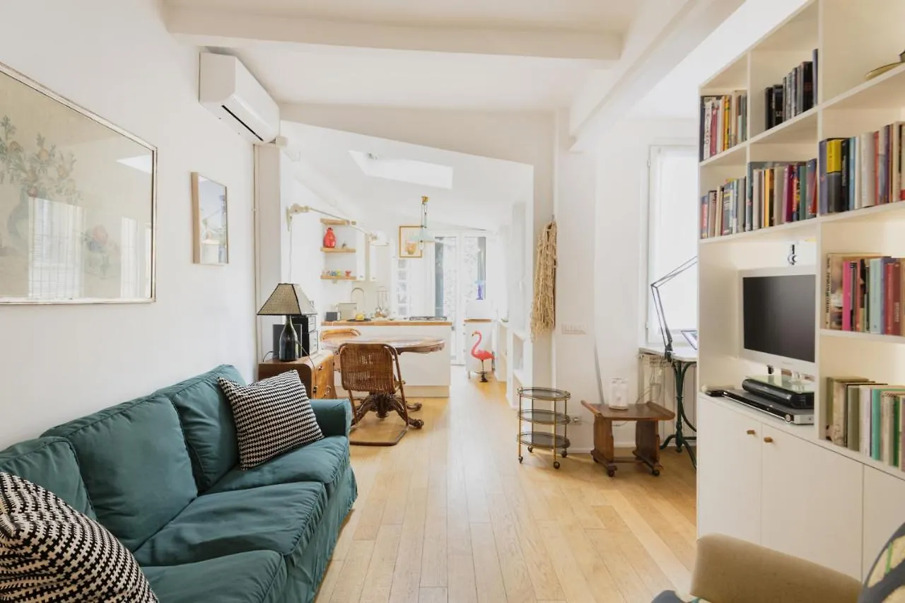Easylife - Comodo Studio Con Terrazza Zona Navigli Milan Apartment